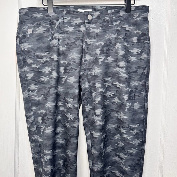 Peter Millar Crown Sport EB66 Performance Stretch 34x32 Iron Grey Camo Pants - Picture 15 of 16